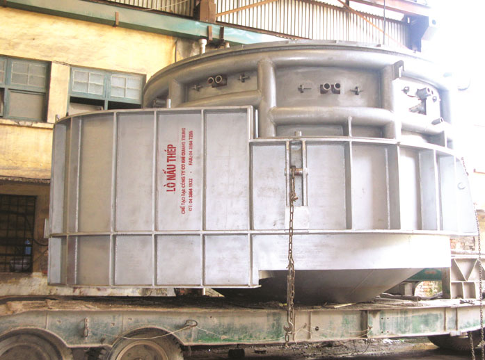 Lò luyện thép
