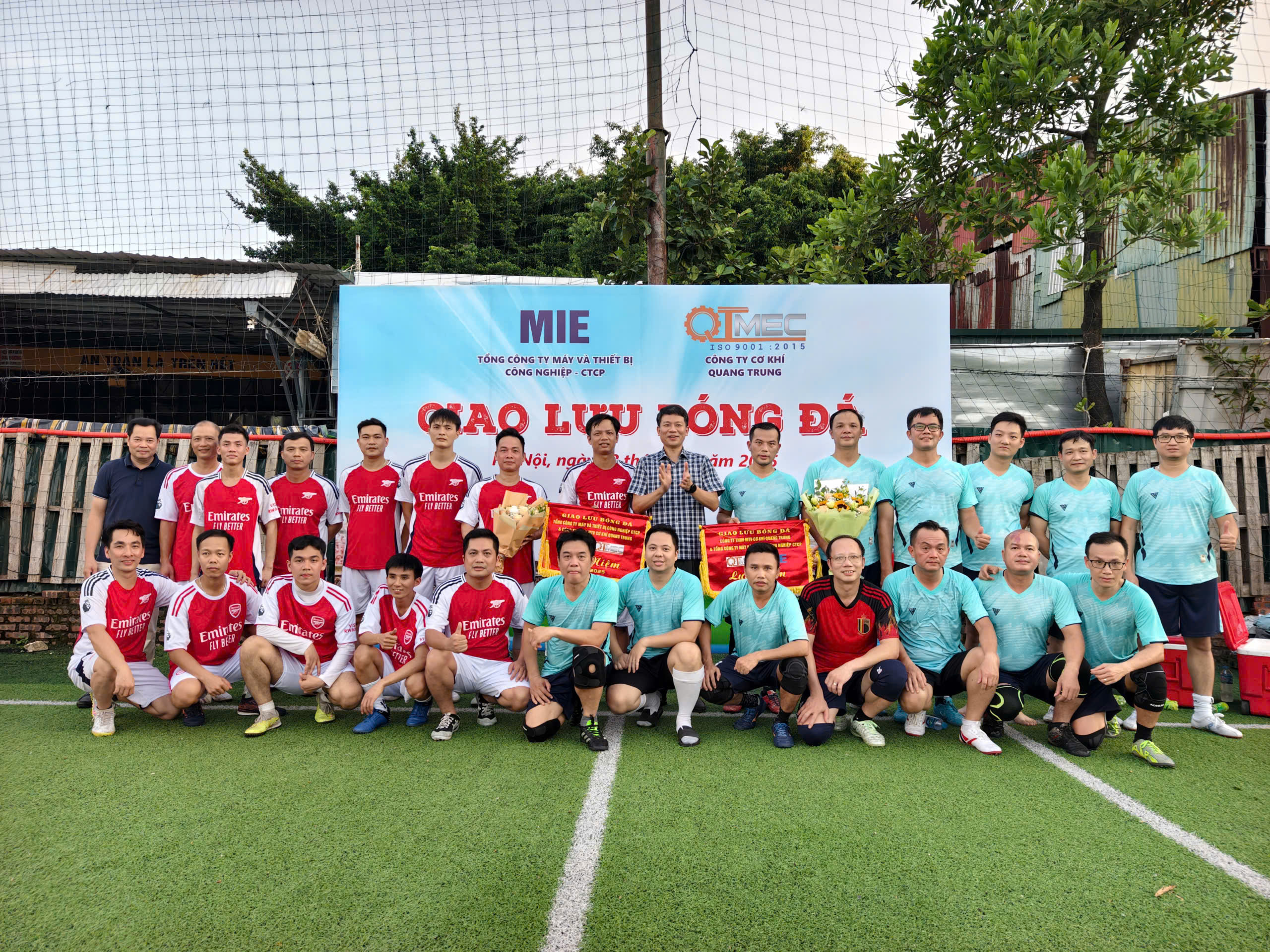 GIAO HỮU BÓNG ĐÁ GIỮA MIE VÀ QTMEC